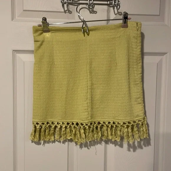 Lulus Fringe Skirt - NWOT - Picture 5 of 8
